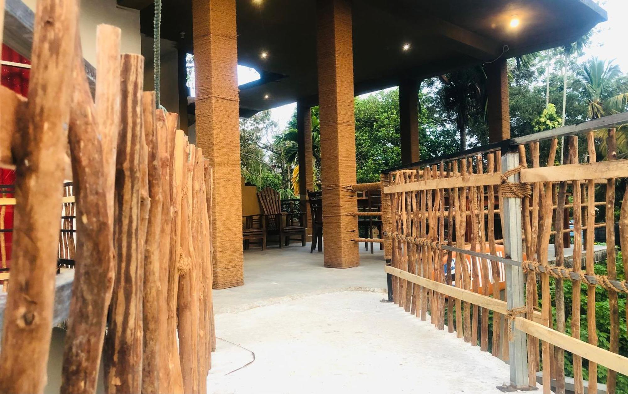 Painkiller Hiriketiya Apartment Dikwella Bagian luar foto
