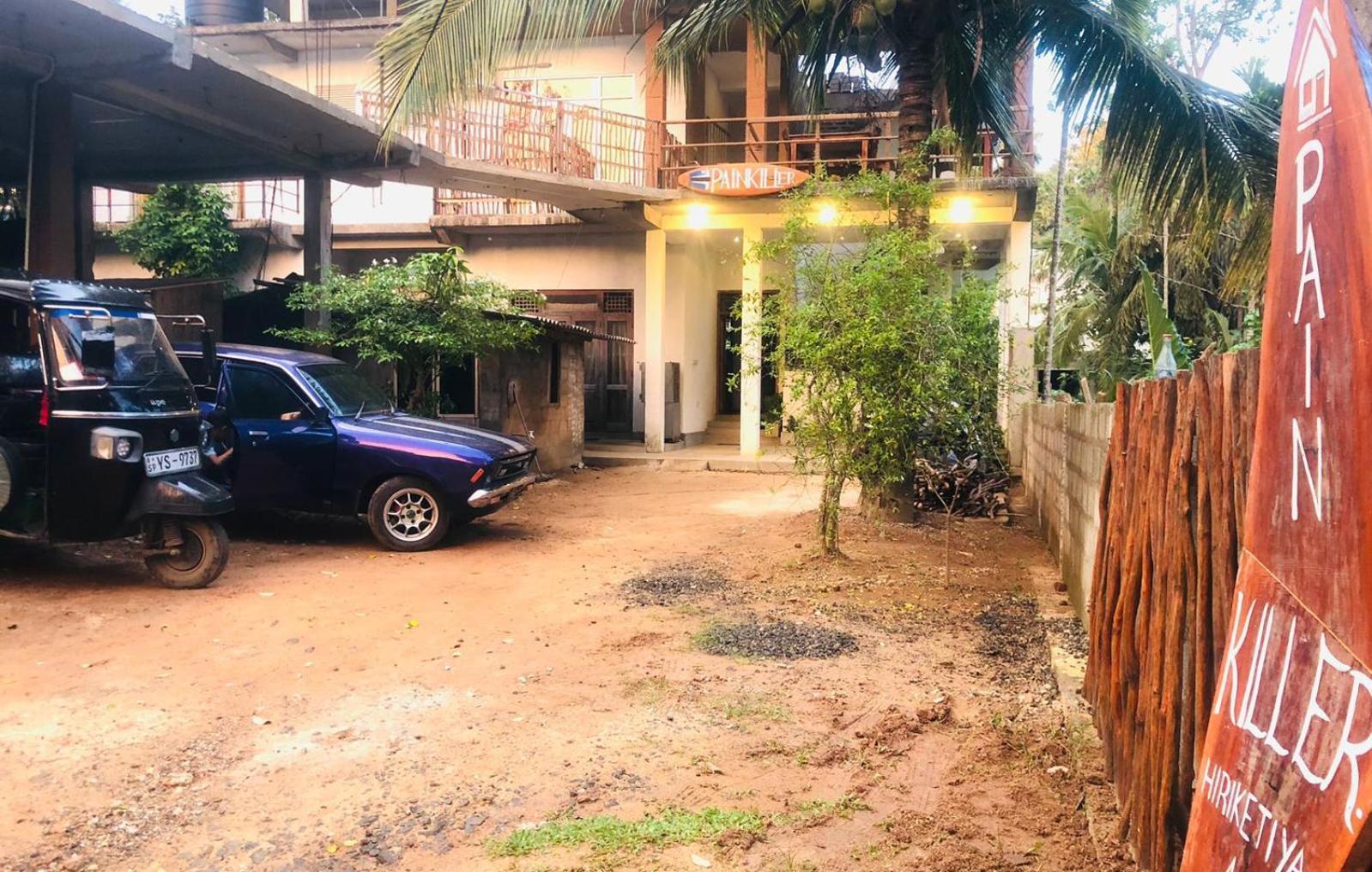 Painkiller Hiriketiya Apartment Dikwella Bagian luar foto
