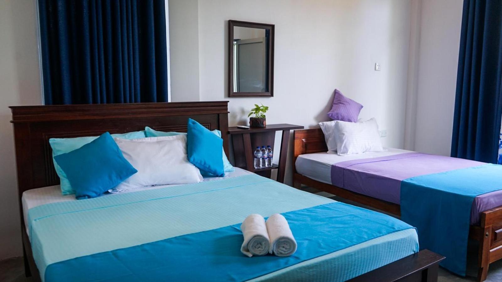Painkiller Hiriketiya Apartment Dikwella Bagian luar foto
